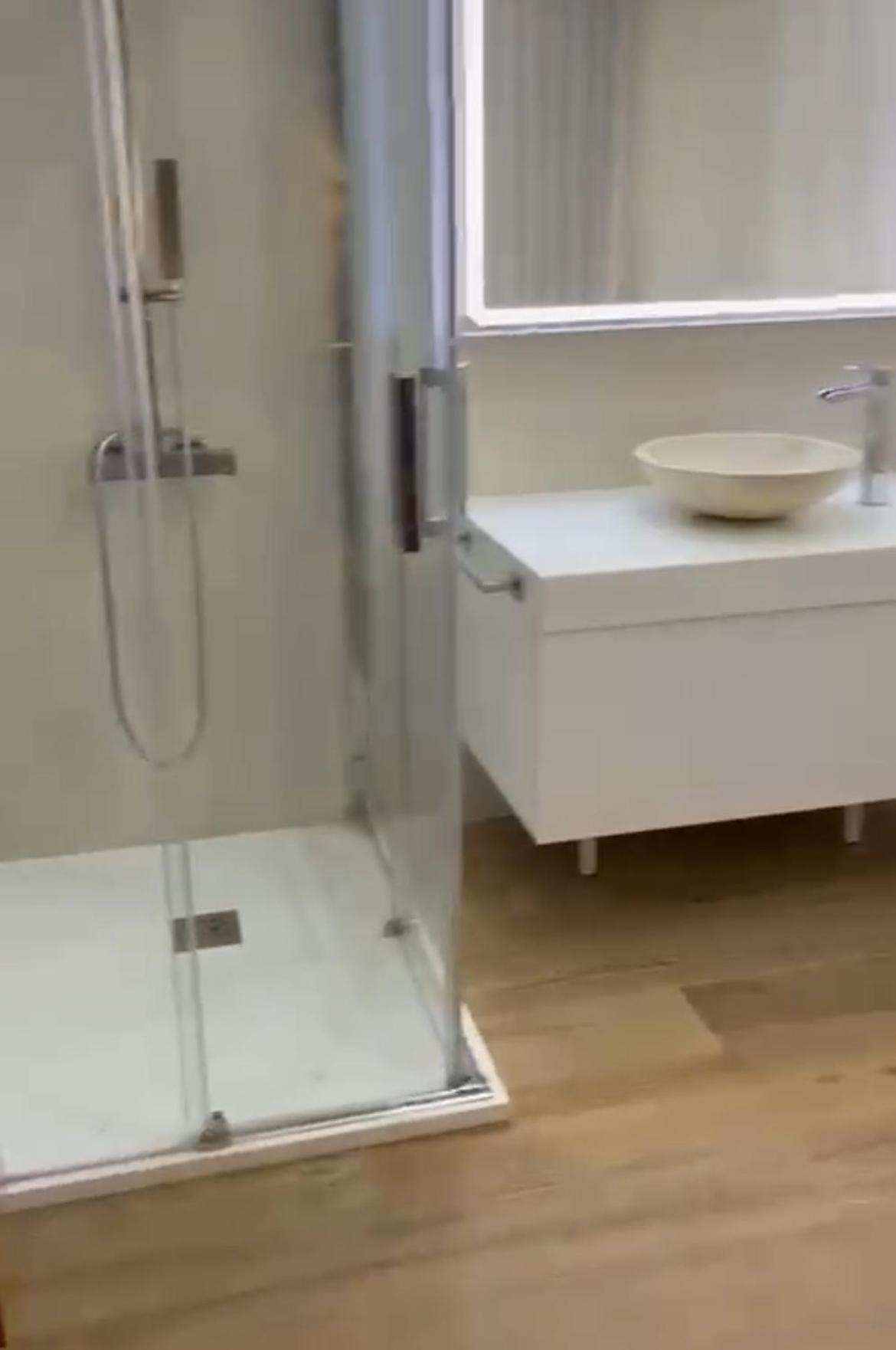 Three Bedroom Puerto Banus Apartment