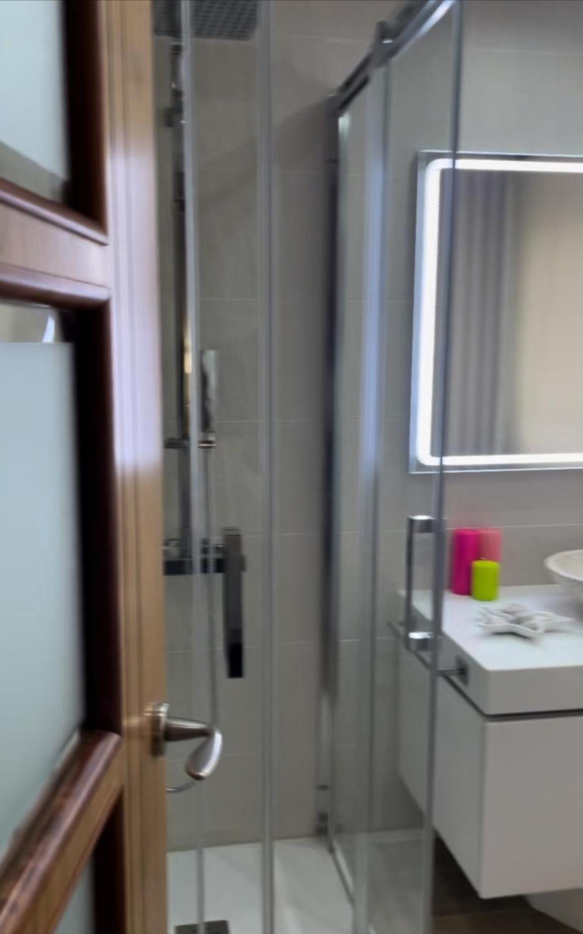 Three Bedroom Puerto Banus *