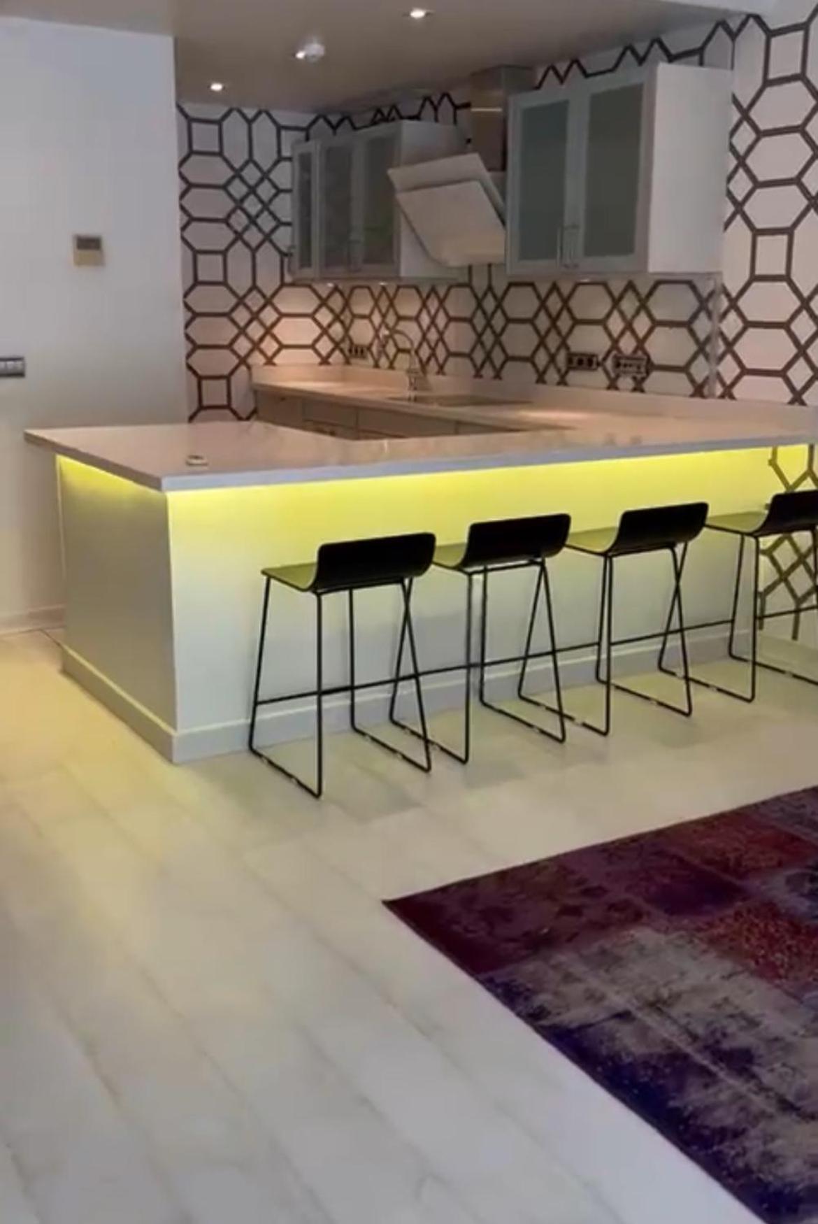 Three Bedroom Puerto Banus Apartment